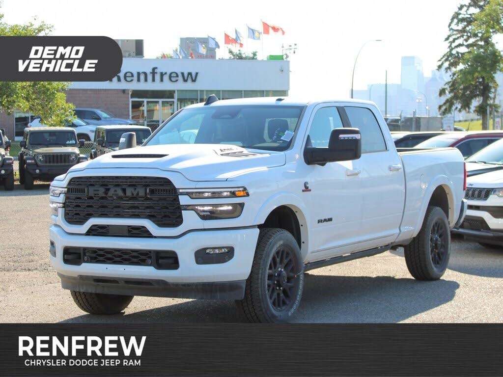 2025 RAM 3500 Limited Crew Cab 4WD
