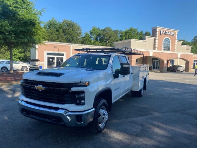 2024 Chevrolet Silverado 3500HD Chassis Work Truck Crew Cab RWD