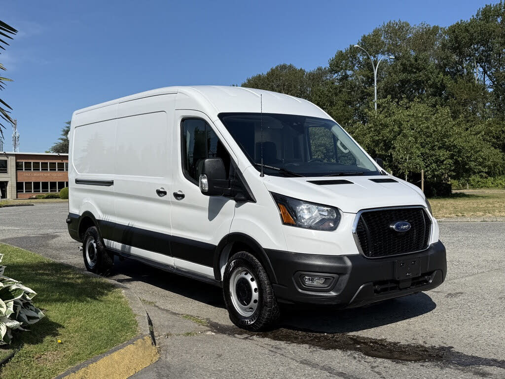 2022 Ford Transit Cargo 250 Medium Roof LB RWD