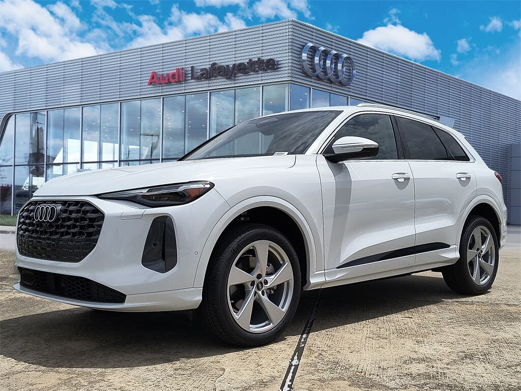 2025 Audi Q5 quattro Premium Plus 40 TFSI