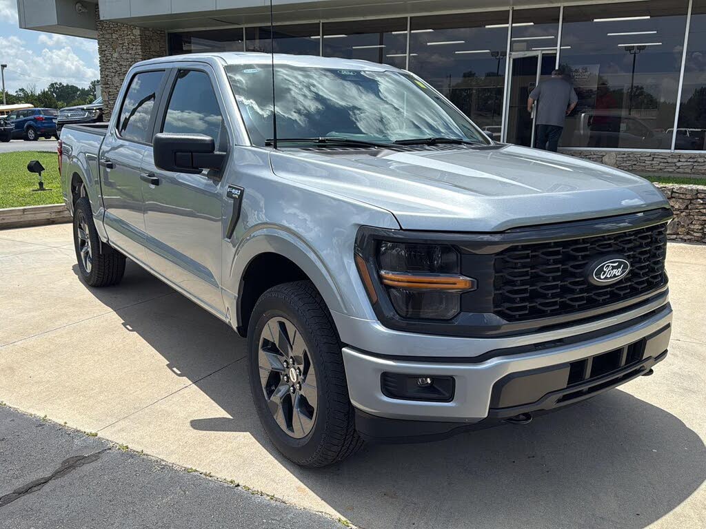 2025 Ford F-150 STX 4dr SuperCrew 4WD