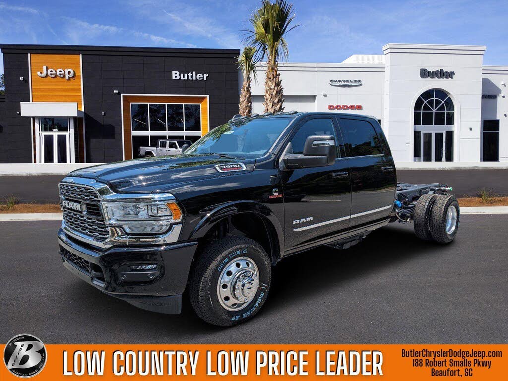 2024 RAM 3500 Chassis Limited Crew Cab LB DRW 4WD
