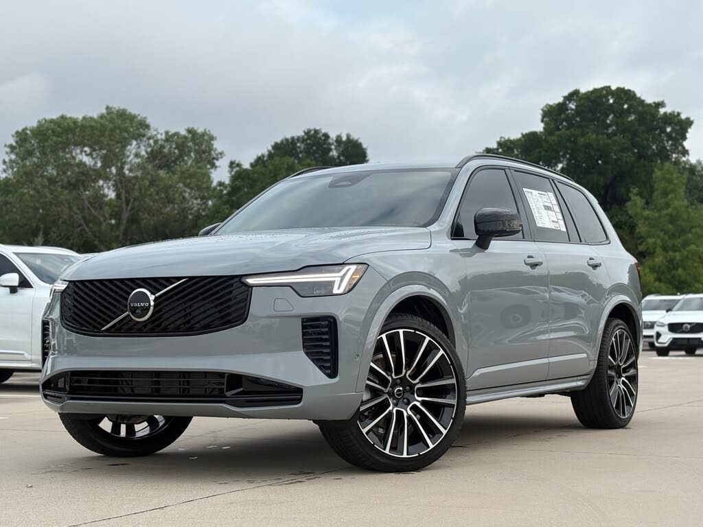 2026 Volvo XC90 B6 Ultra Dark 7-Passenger AWD