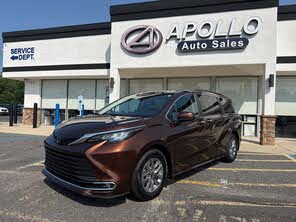 Toyota Sienna XLE 7-Passenger AWD