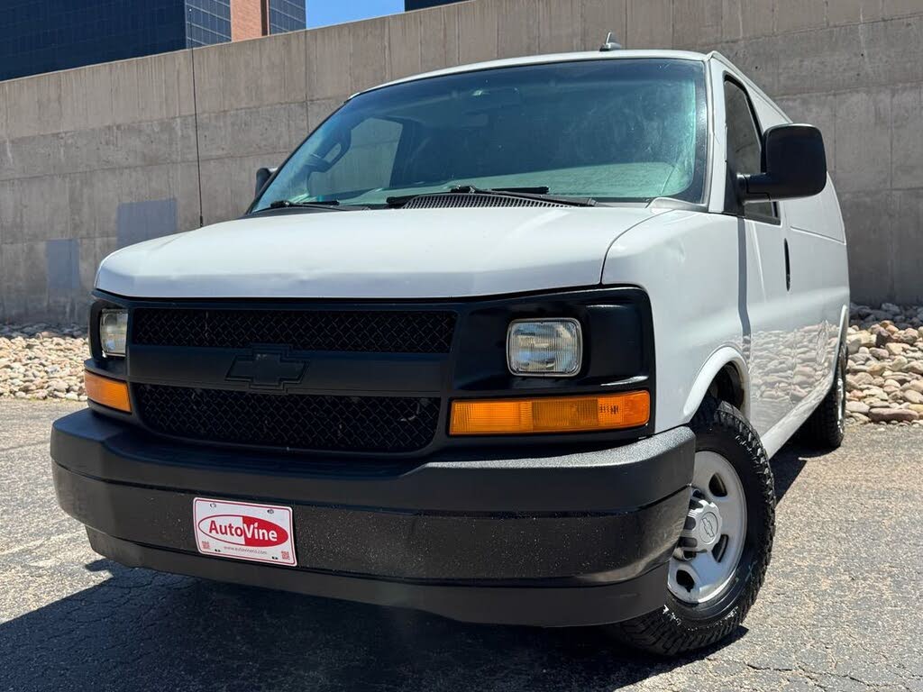 2017 Chevrolet Express Cargo 3500 Extended RWD