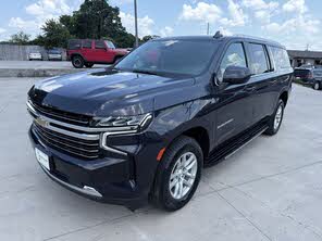 Chevrolet Suburban LT RWD