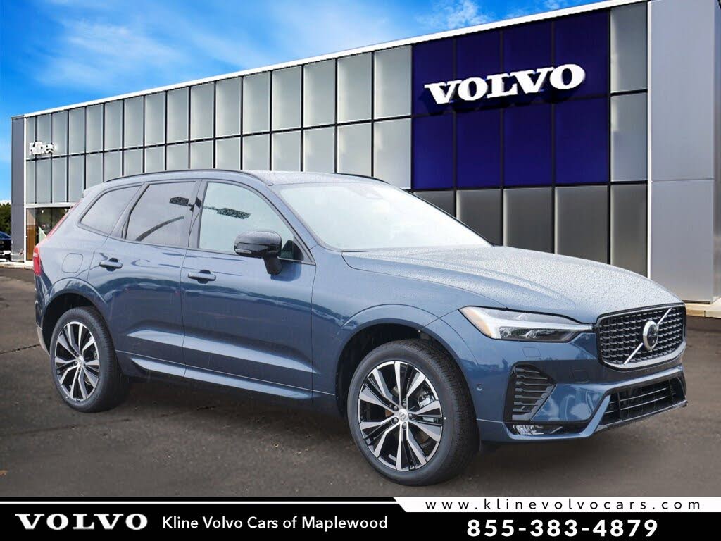 2025 Volvo XC60 B5 Plus Dark Theme AWD
