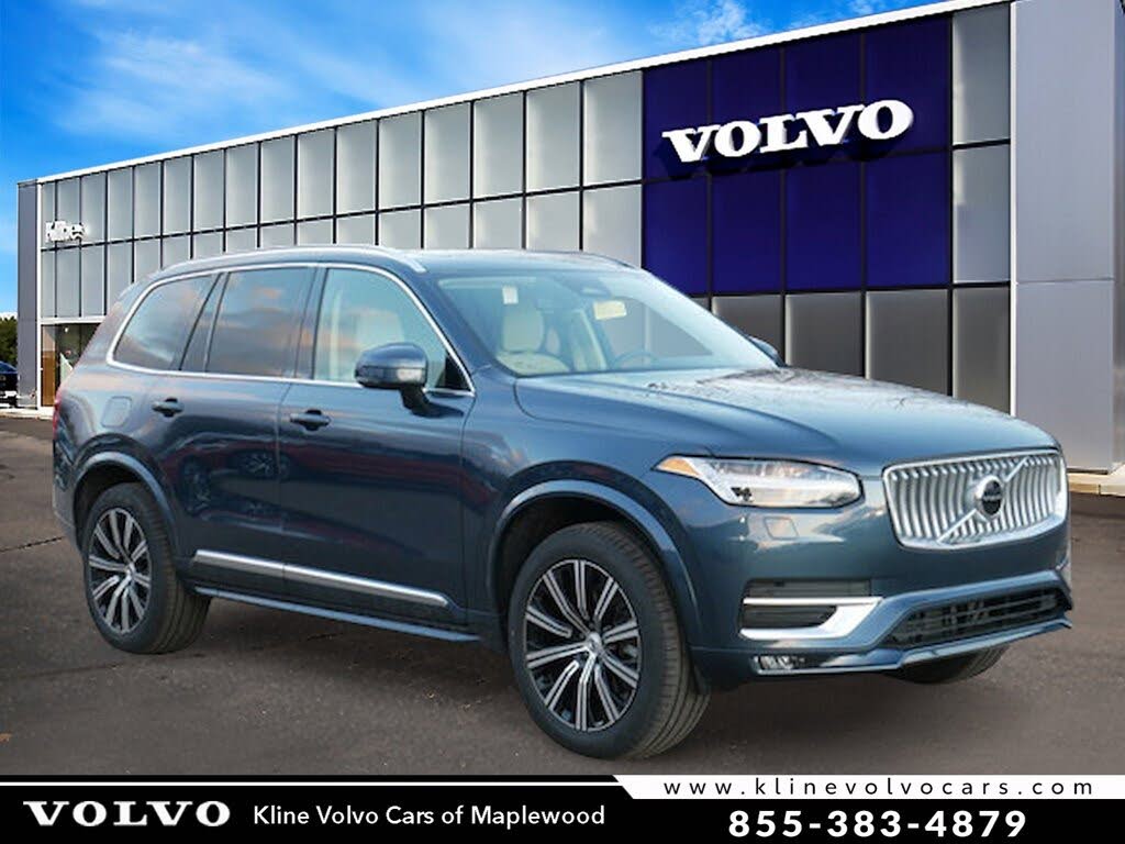 2025 Volvo XC90 B5 Core Bright Theme AWD