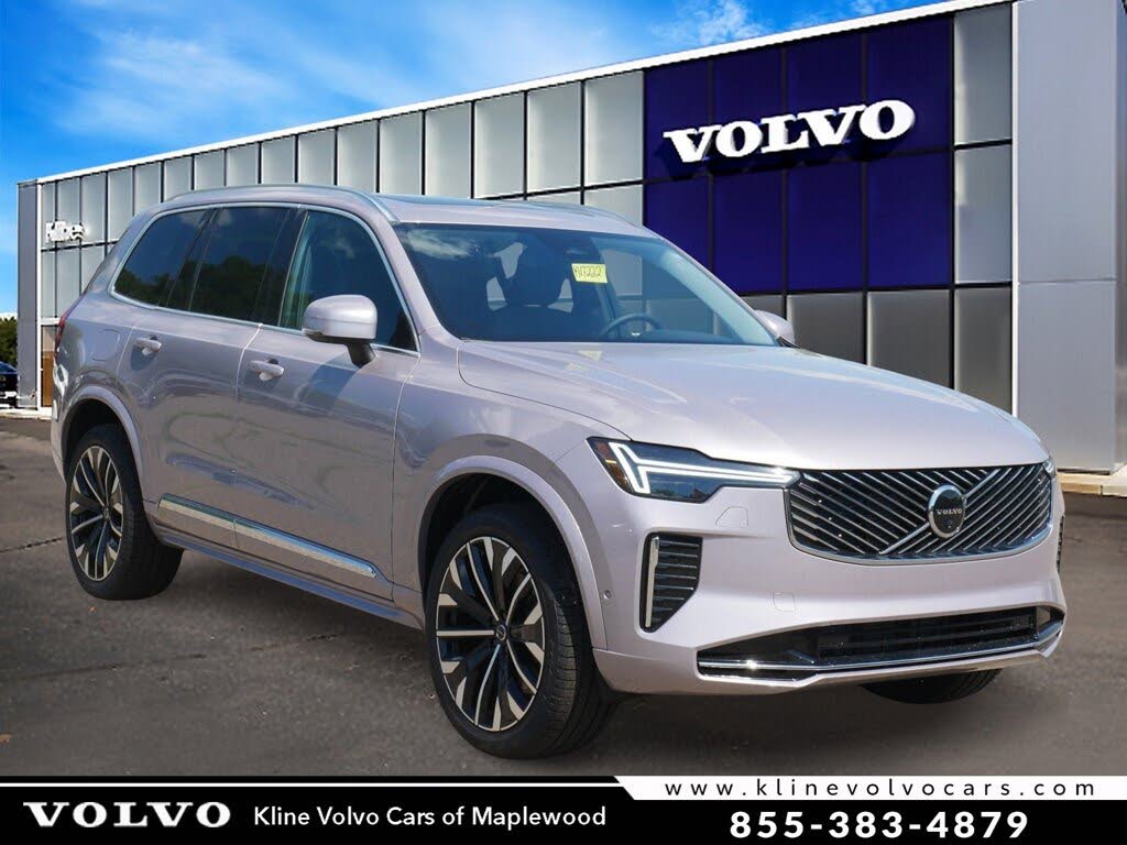 2026 Volvo XC90 B5 Plus 7-Passenger AWD