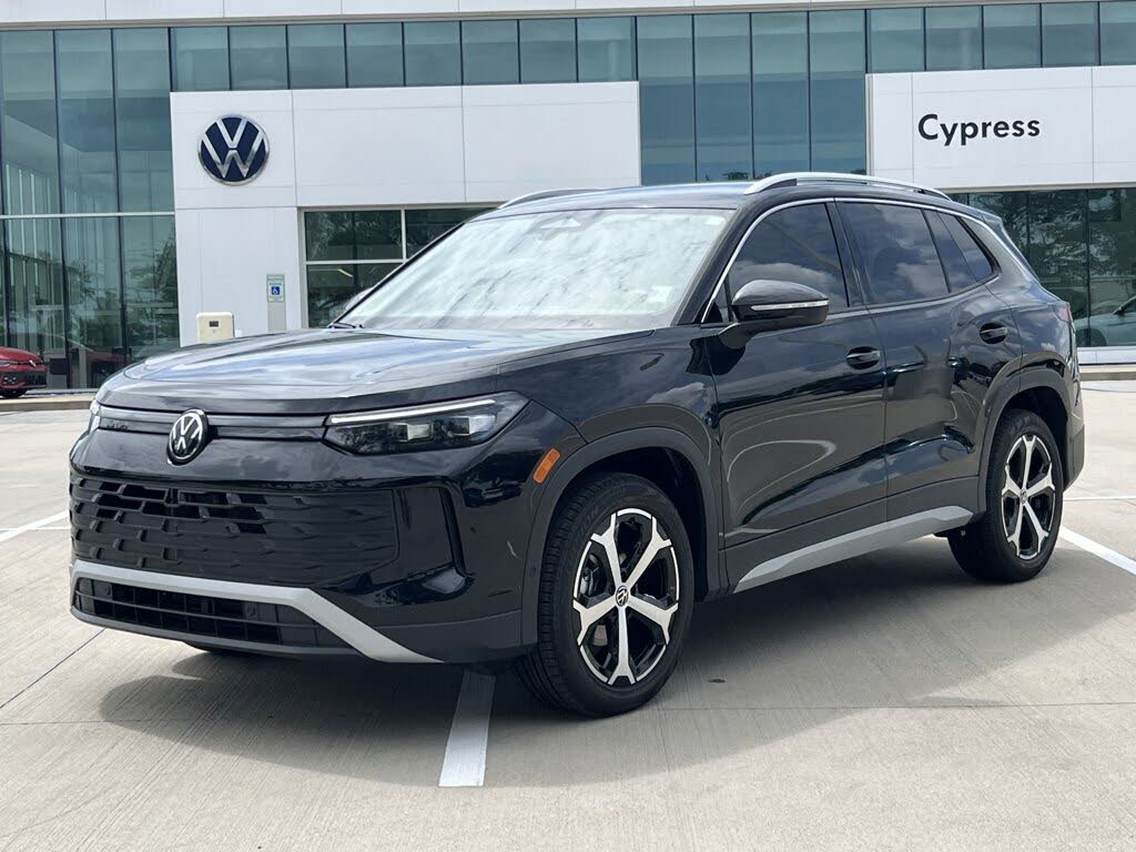 2025 Volkswagen Tiguan SE FWD