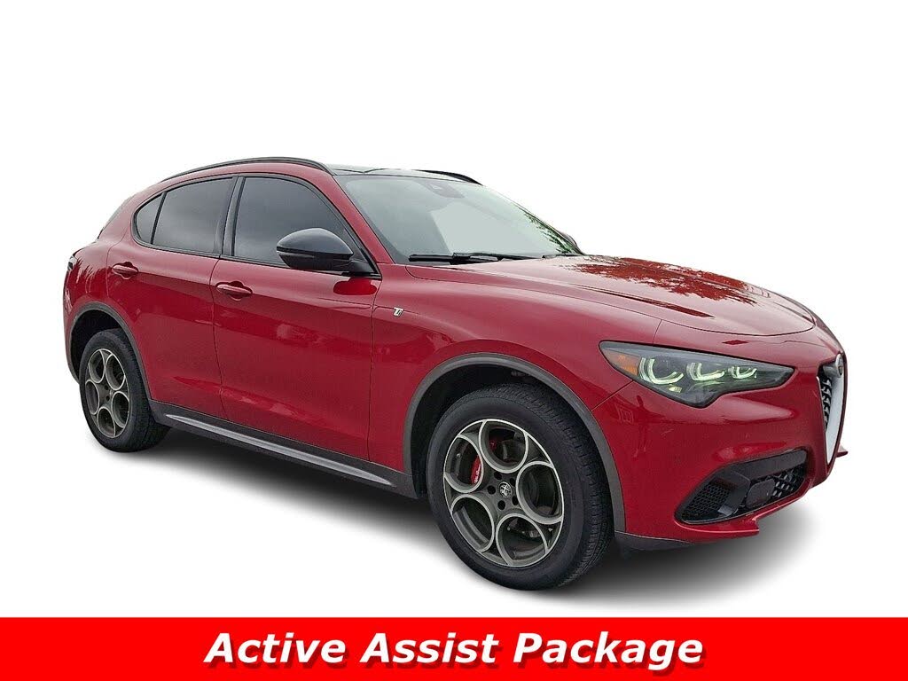 2024 Alfa Romeo Stelvio Ti AWD