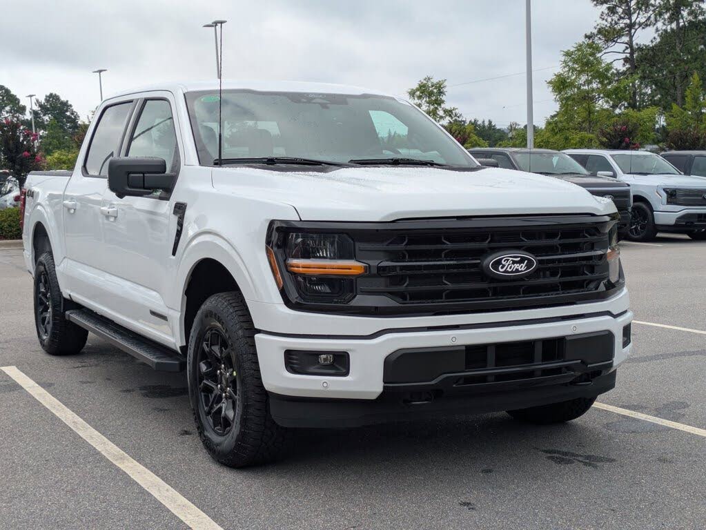 2025 Ford F-150 XLT SuperCrew 4WD
