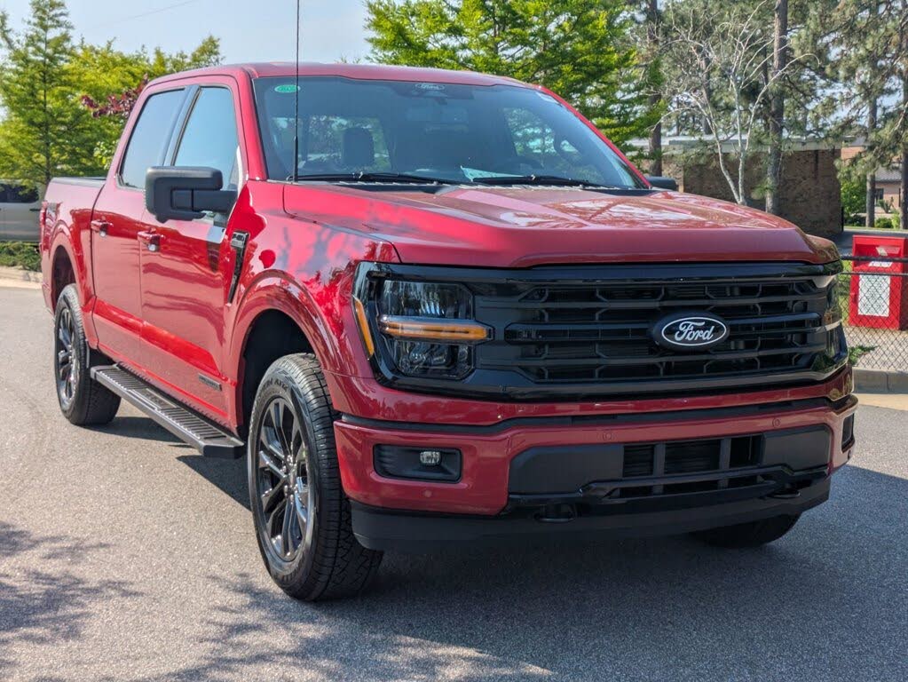 2025 Ford F-150 XLT SuperCrew 4WD