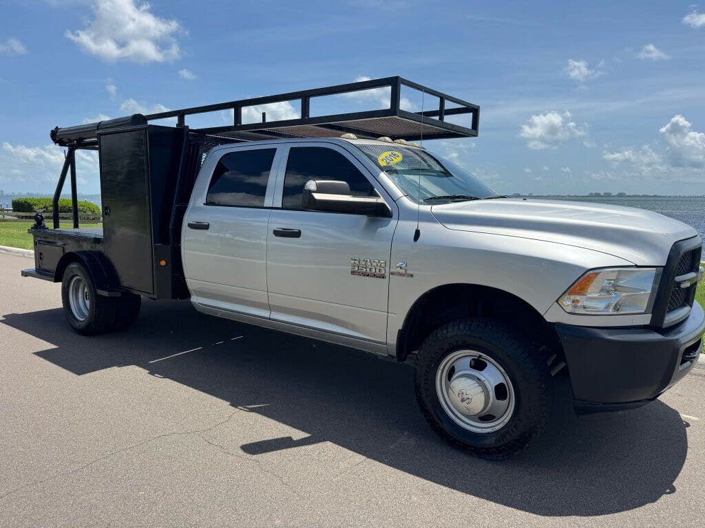 2016 RAM 3500 Tradesman Crew Cab LB DRW 4WD
