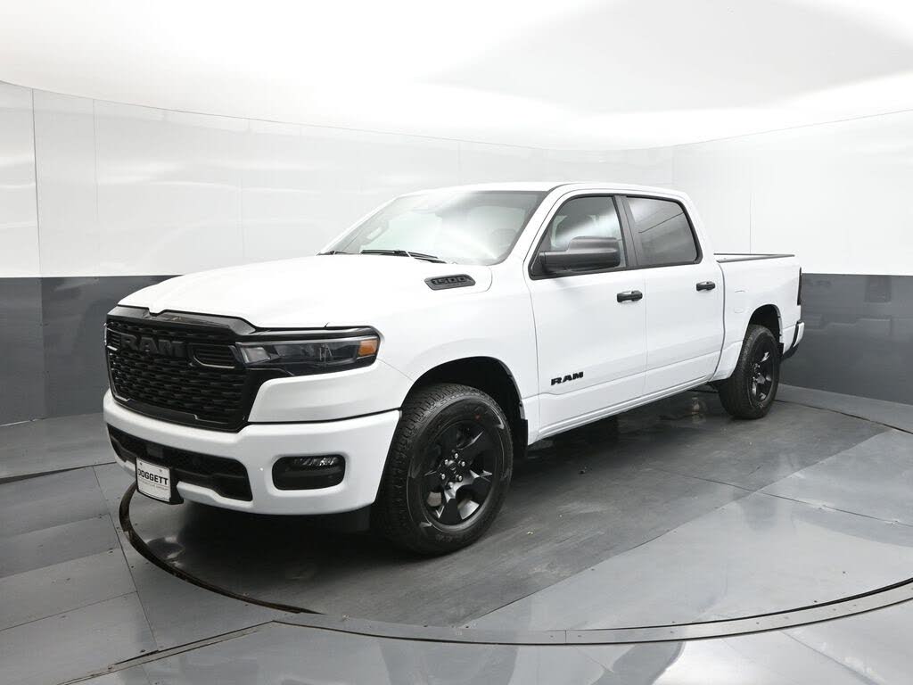 2025 RAM 1500 Tradesman Crew Cab 4WD