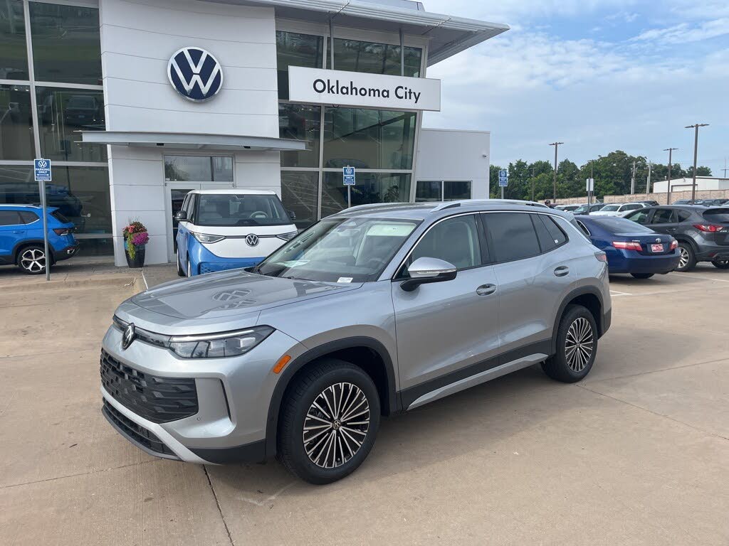 2025 Volkswagen Tiguan S 4Motion