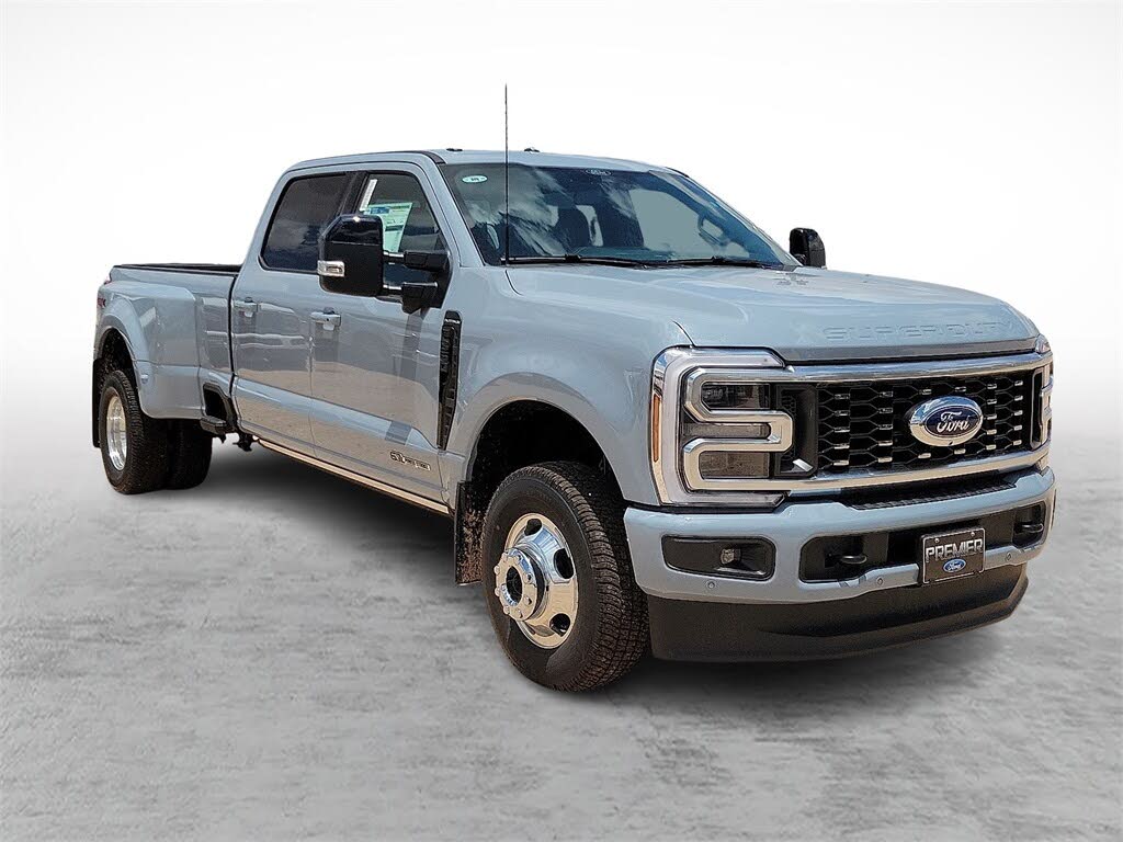 2025 Ford F-350 Super Duty Platinum Crew Cab LB DRW 4WD