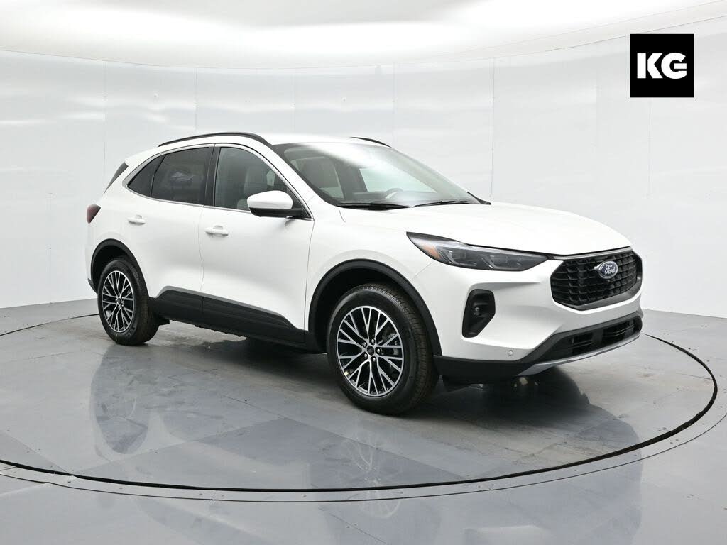 2025 Ford Escape Hybrid Plug-in FWD