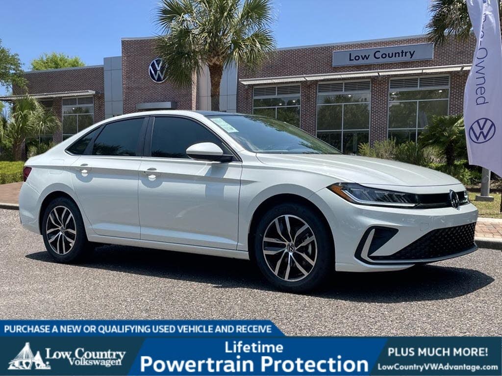 2025 Volkswagen Jetta SE FWD