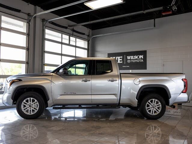 2022 Toyota Tundra SR5 Double Cab 4WD