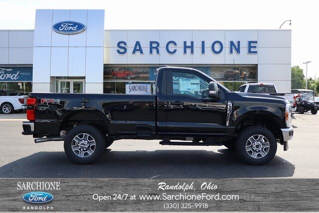 2025 Ford F-350 Super Duty XLT Regular Cab LB 4WD