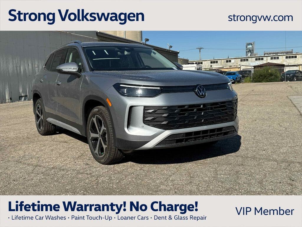 2025 Volkswagen Tiguan SE FWD