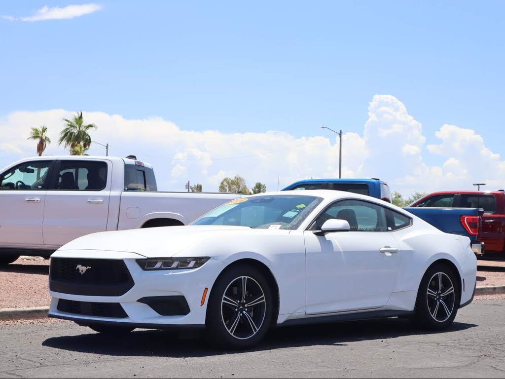 2024 Ford Mustang EcoBoost Fastback RWD