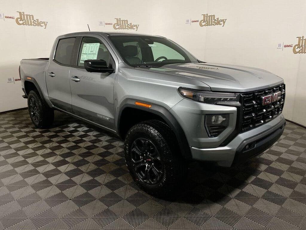 2025 GMC Canyon Elevation Crew Cab 4WD