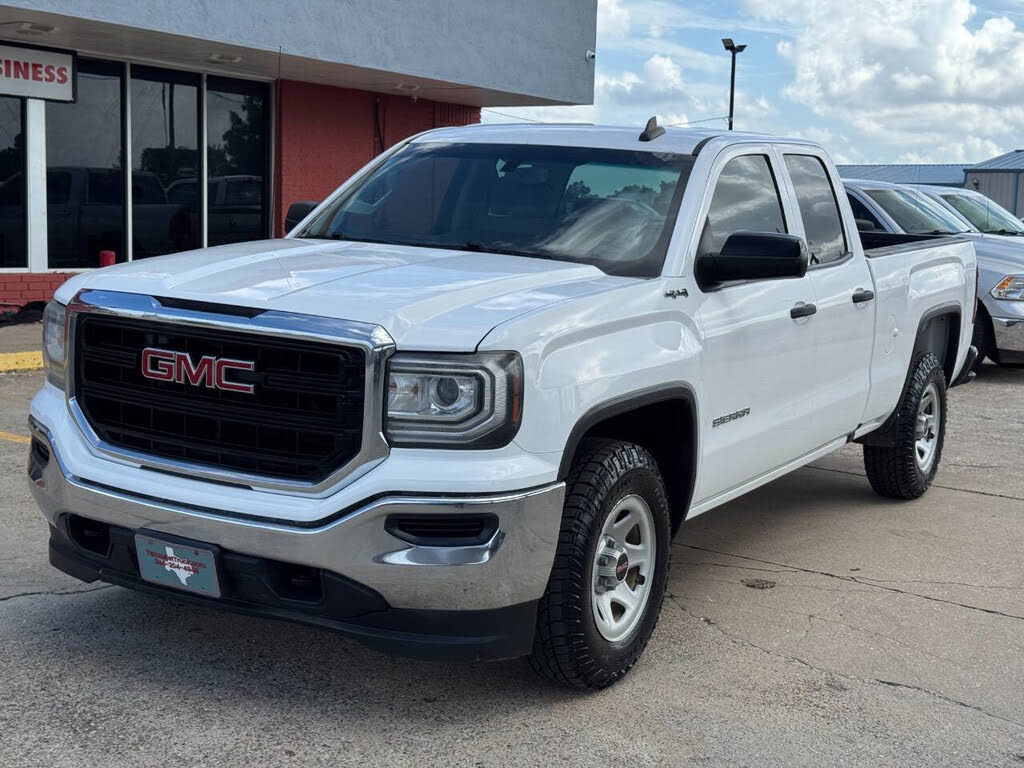 2017 GMC Sierra 1500 Base Double Cab 4WD