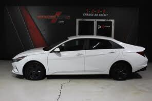 Hyundai Elantra Preferred FWD