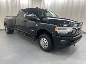 RAM 3500 Laramie Crew Cab LB DRW 4WD