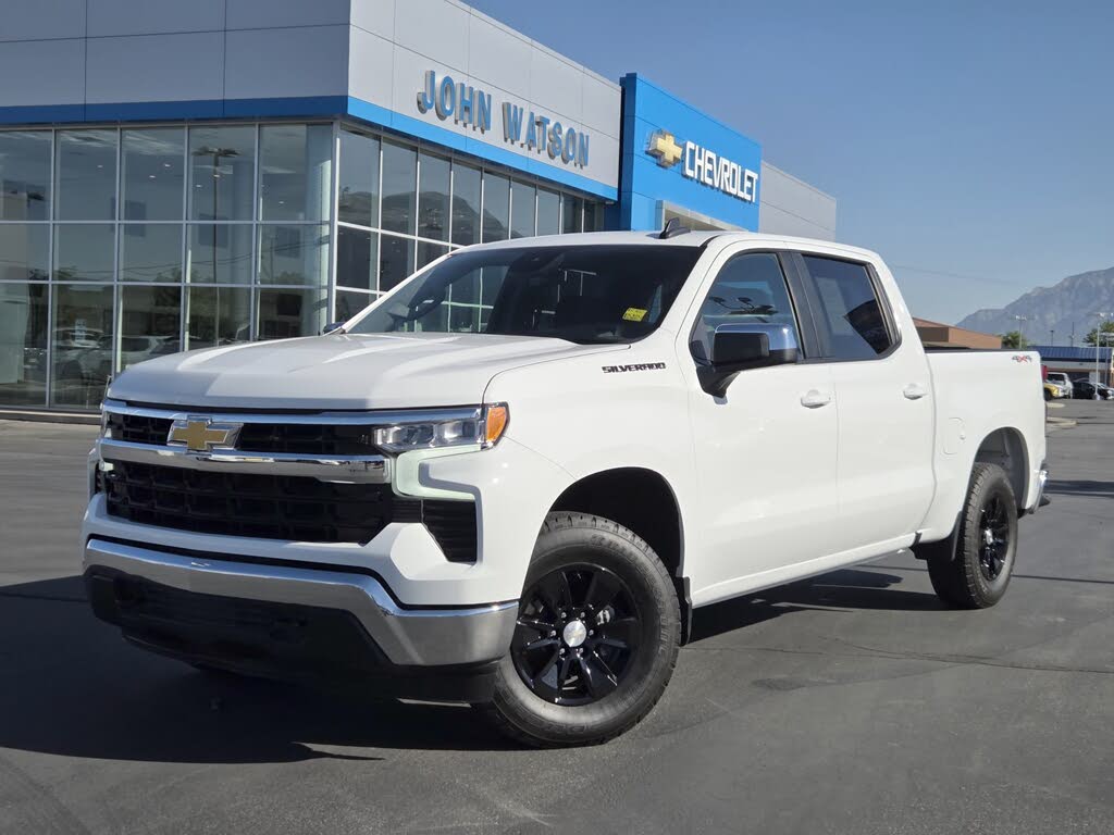2024 Chevrolet Silverado 1500 LT Crew Cab 4WD