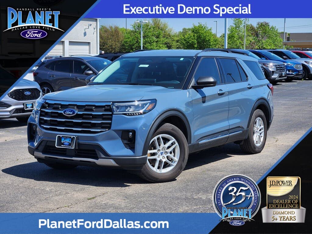 2025 Ford Explorer Active RWD