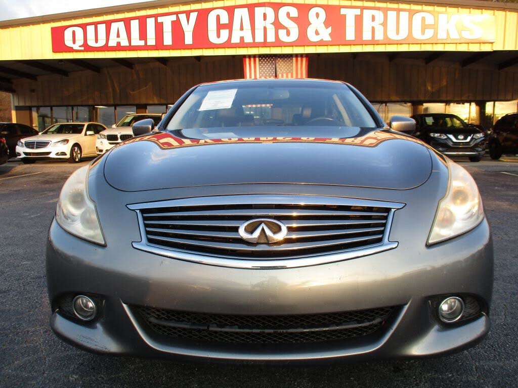 2011 INFINITI G25 RWD