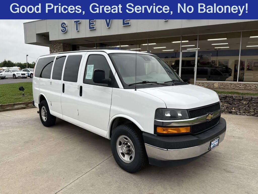 2020 Chevrolet Express 2500 LT RWD