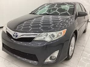 Toyota Camry Hybrid XLE FWD