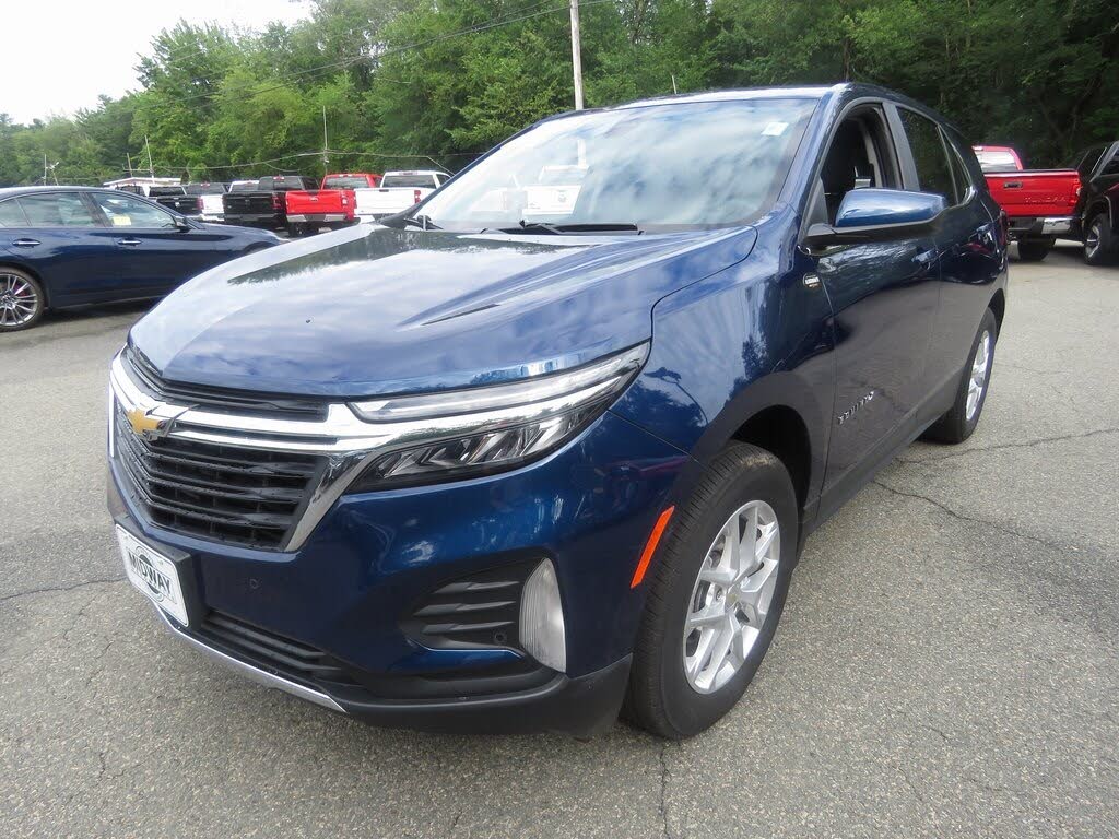 2022 Chevrolet Equinox LT AWD with 1LT