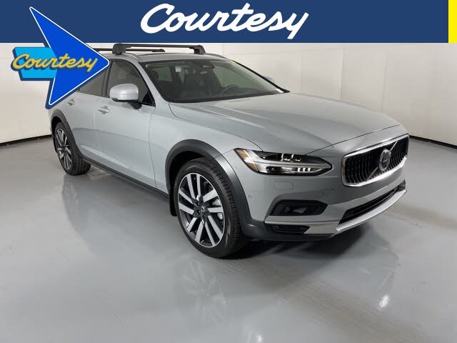 2025 Volvo V90 Cross Country B6 Ultra AWD