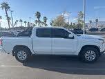 Nissan Frontier SV Crew Cab RWD