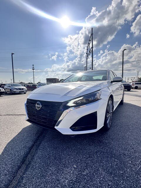 2024 Nissan Altima 2.5 SL FWD