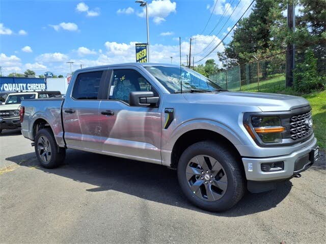 2025 Ford F-150 STX 4dr SuperCrew 4WD
