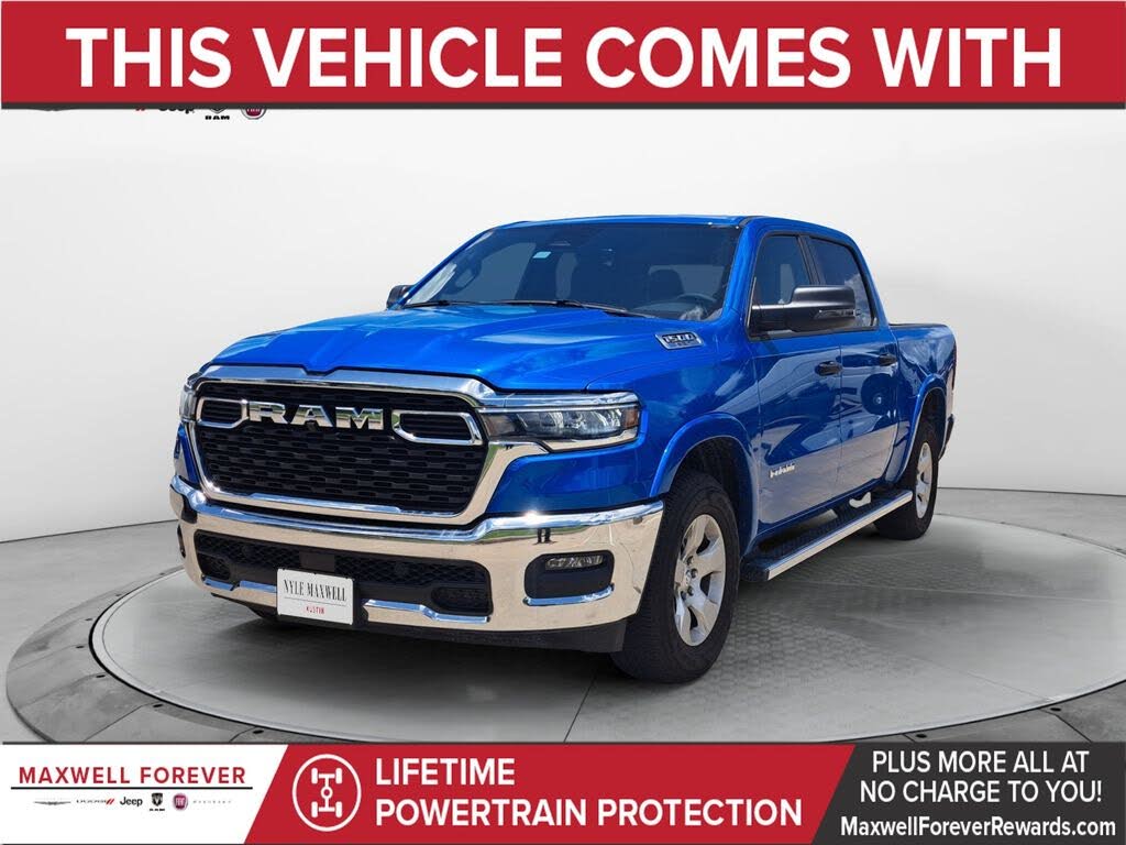 2025 RAM 1500 Big Horn Crew Cab 4WD