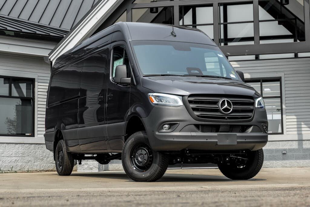 2025 Mercedes-Benz Sprinter 2500 170 High Roof Crew Van AWD