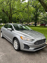 Ford Fusion SE FWD