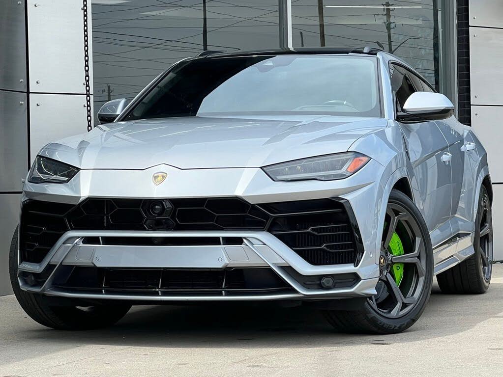 2022 Lamborghini Urus AWD