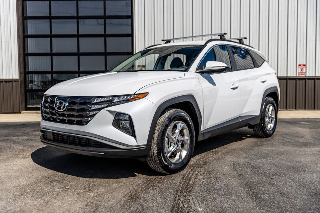 2023 Hyundai Tucson Essential AWD