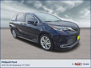 Toyota Sienna Platinum 7-Passenger FWD