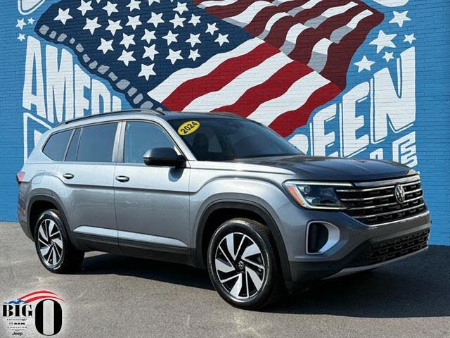 2024 Volkswagen Atlas SE FWD with Technology
