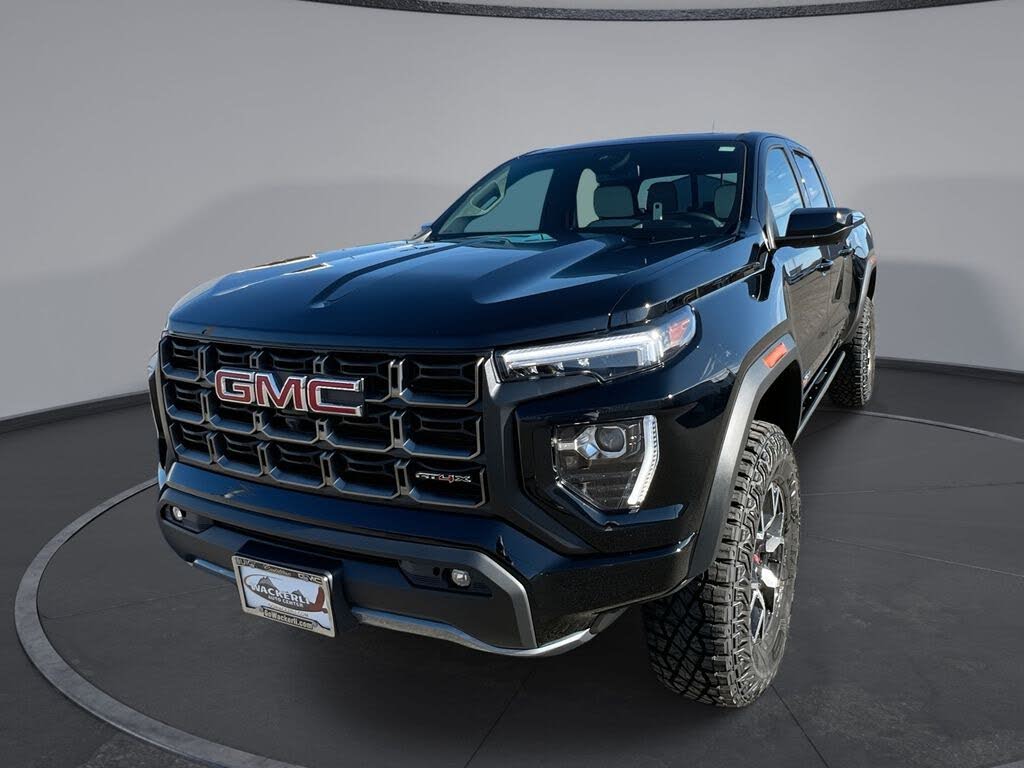 2025 GMC Canyon AT4 Crew Cab 4WD