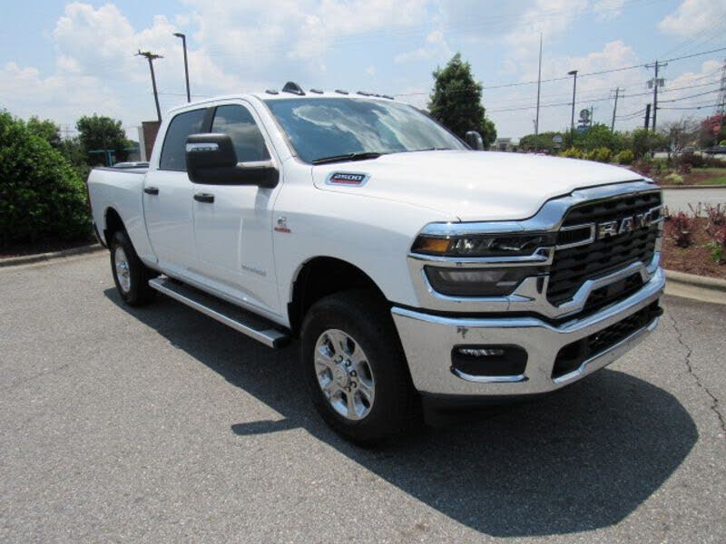 2025 RAM 2500 Big Horn Crew Cab 4WD